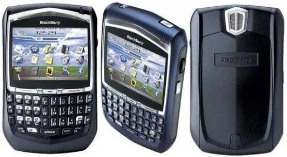 Blackberry 8700